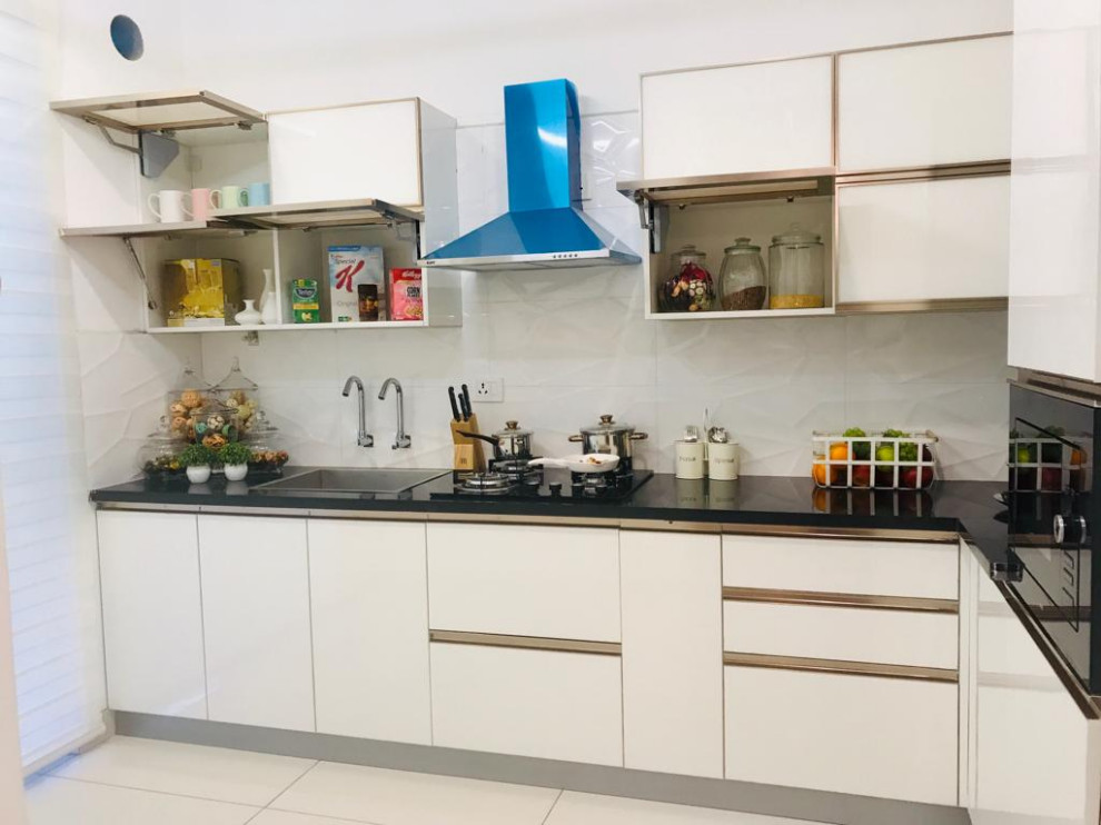 Photo of a contemporary kitchen in Chennai.