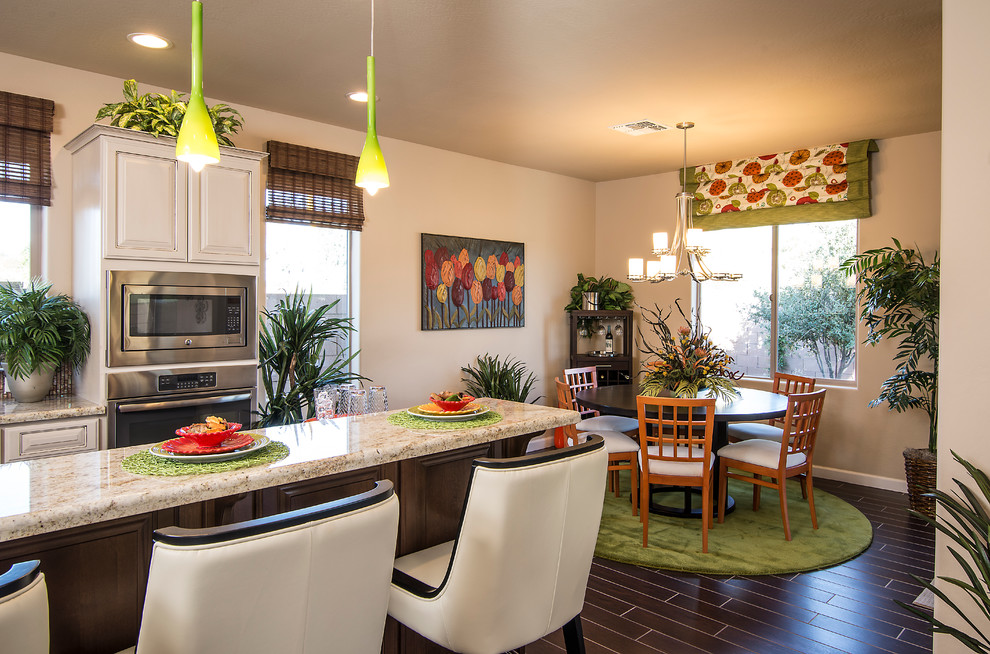 Example of a transitional kitchen design in Phoenix