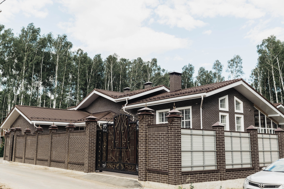 Дом п.Мирный