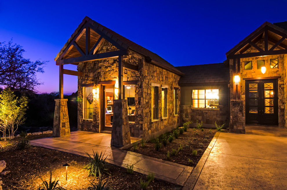 Mountain style entryway photo in Austin