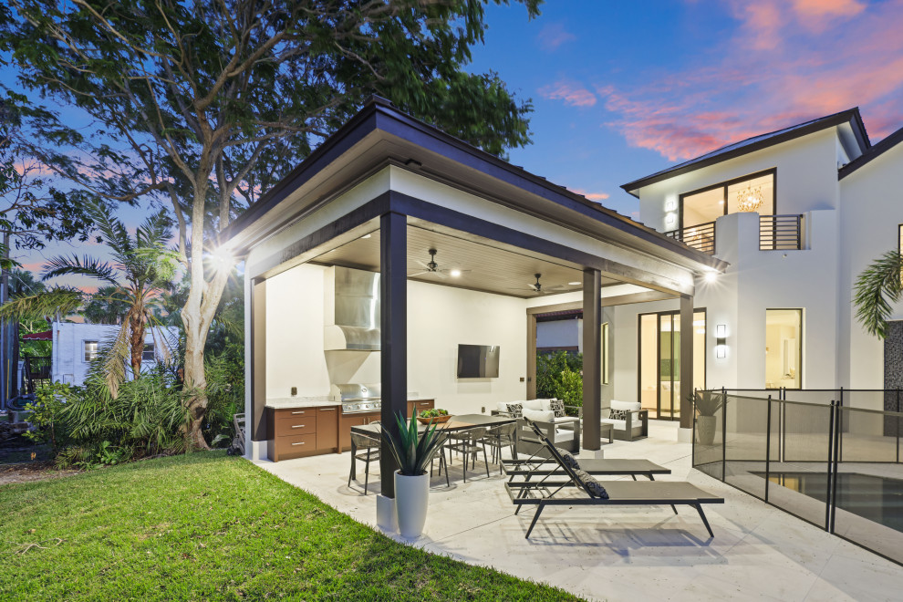 PRIVATE RESIDENCE - OCEAN RIDGE