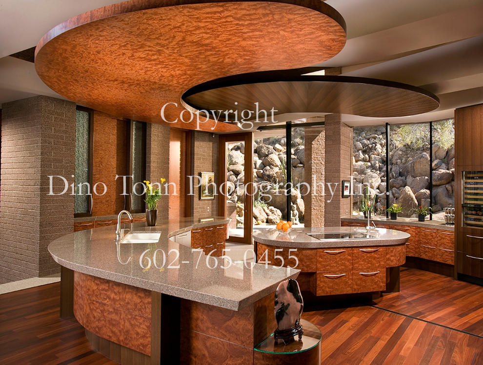 Kitchen - transitional kitchen idea in Phoenix