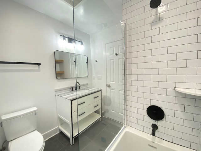 Clarendon I Unit - Bathroom Remodel