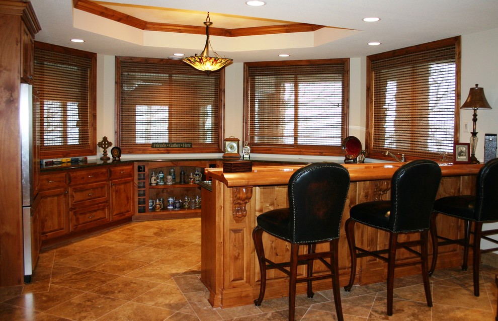 Lower level wet bar Traditional Basement Minneapolis by Modern