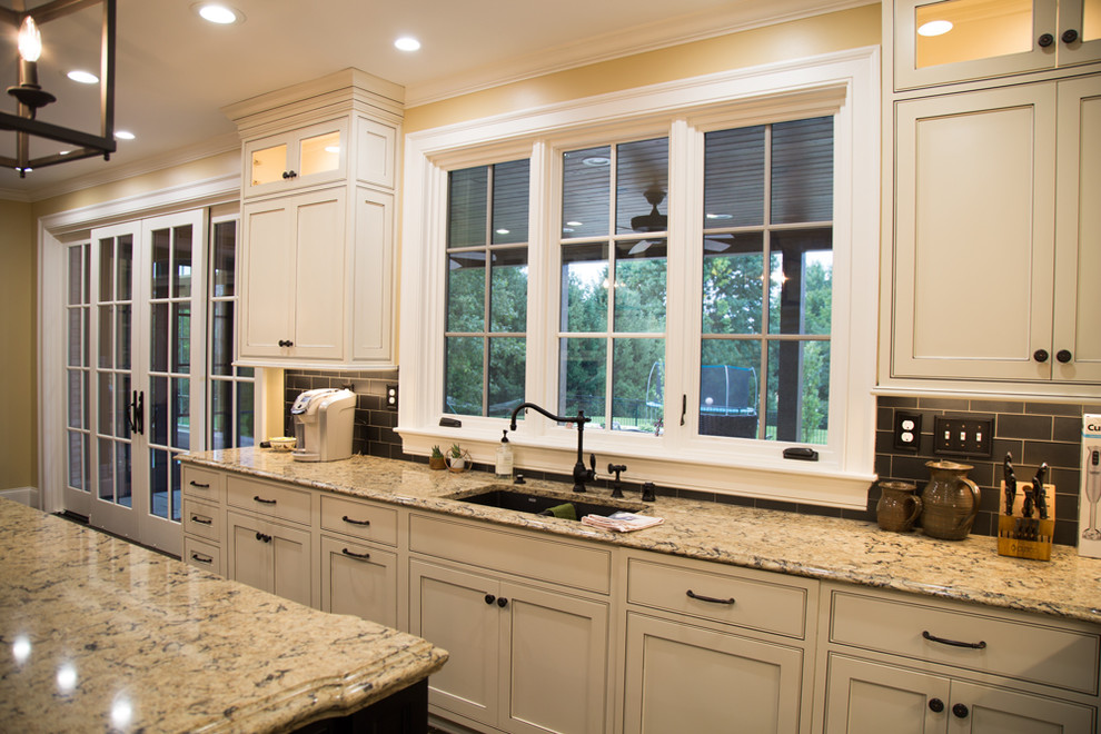 Inspiration for a transitional kitchen remodel in Louisville