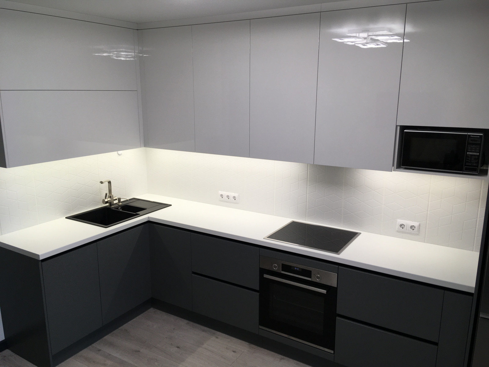 Кухня в современном стиле 3