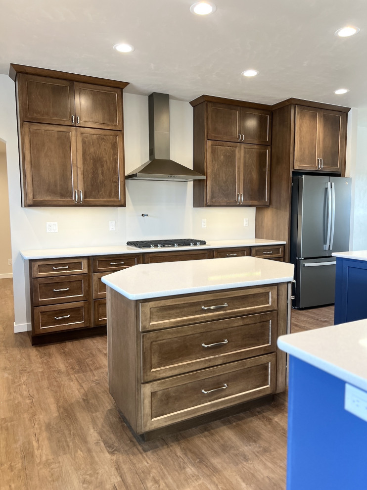 Kitchen - kitchen idea with two islands