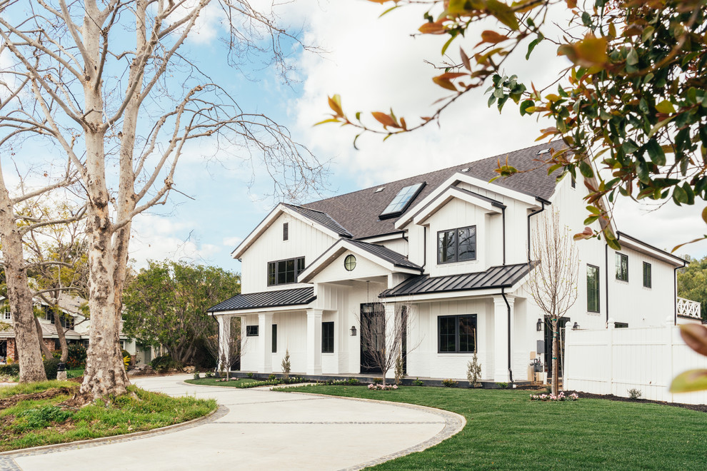 Country exterior in Los Angeles.