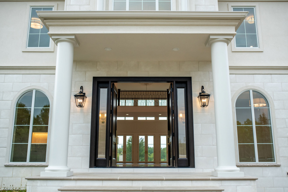 Entryway - transitional entryway idea in Cleveland