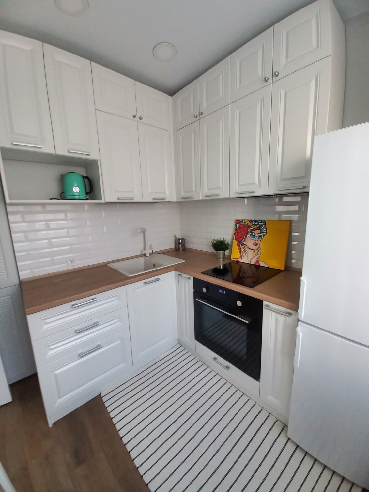 Дизайн проект для молодой девушки.