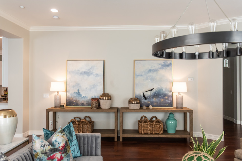 Entryway - transitional entryway idea in Phoenix