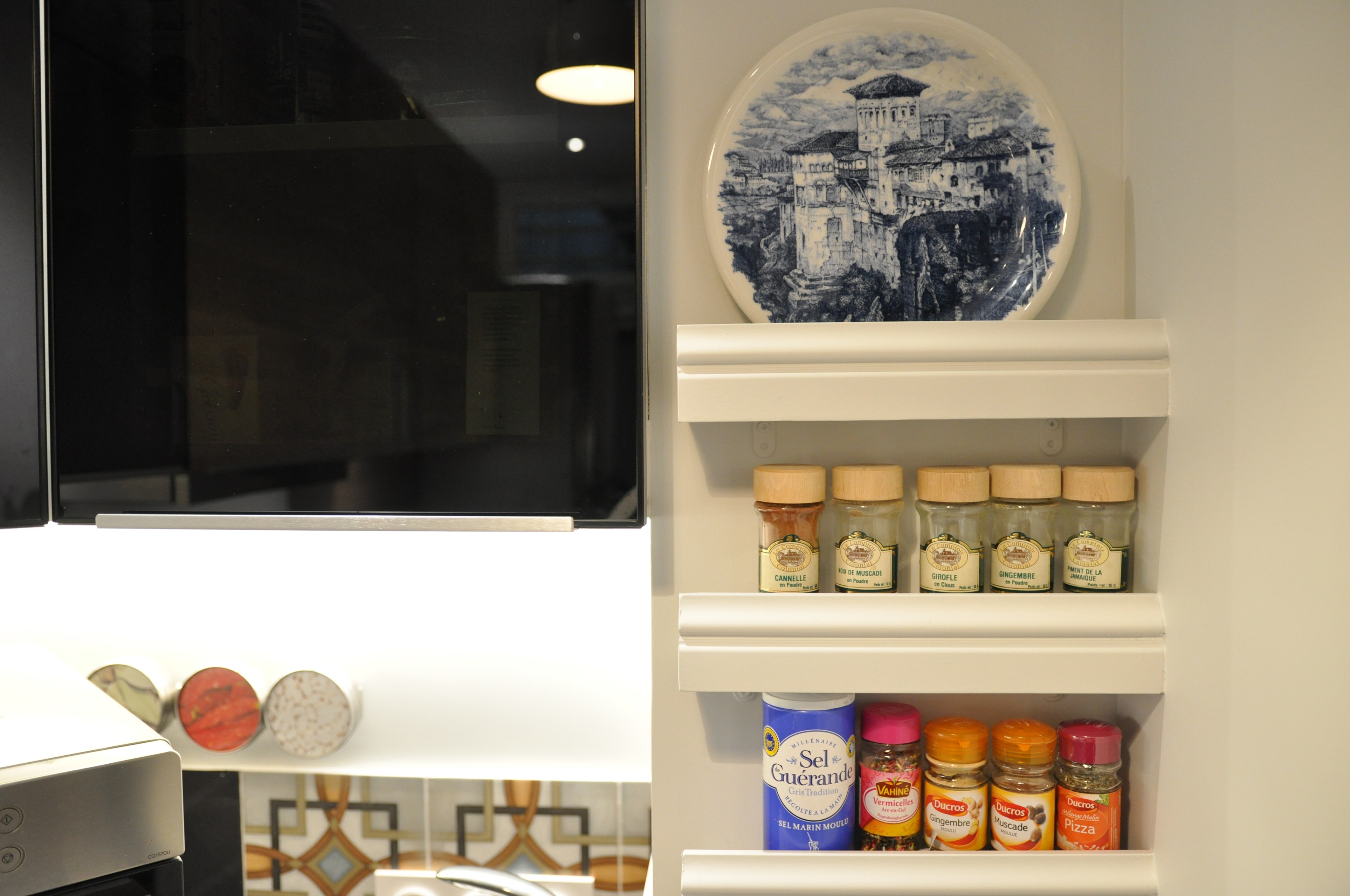 noir et blanc , doré.