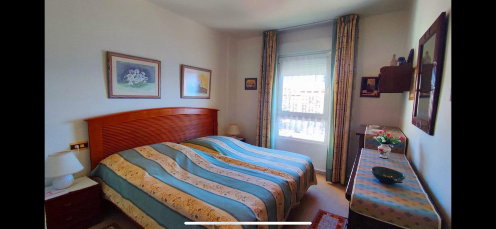 Paraíso Marítimo: Diseño de interior de una apartamento Frente al Mar