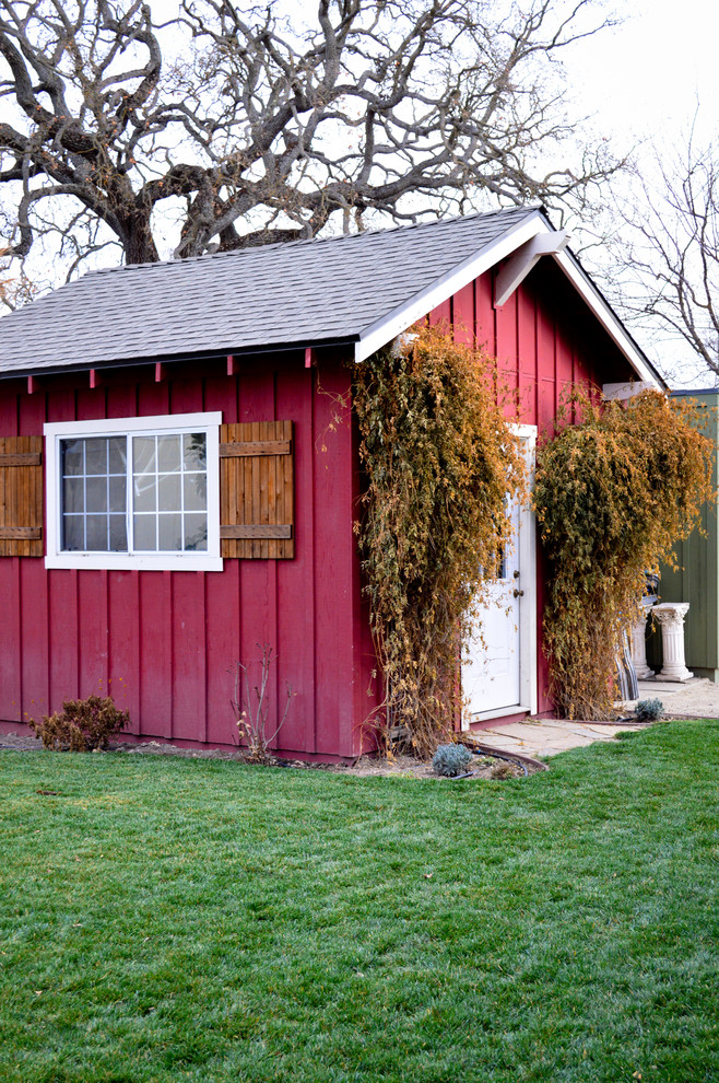 This is an example of a country detached shed and granny flat in San Luis Obispo.