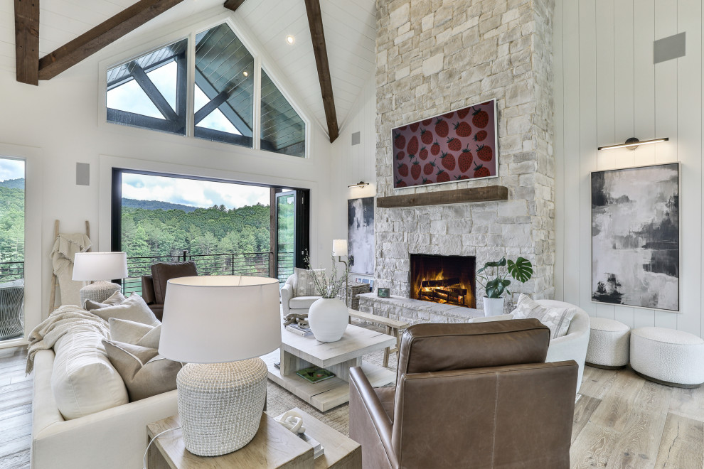 Living room - farmhouse living room idea