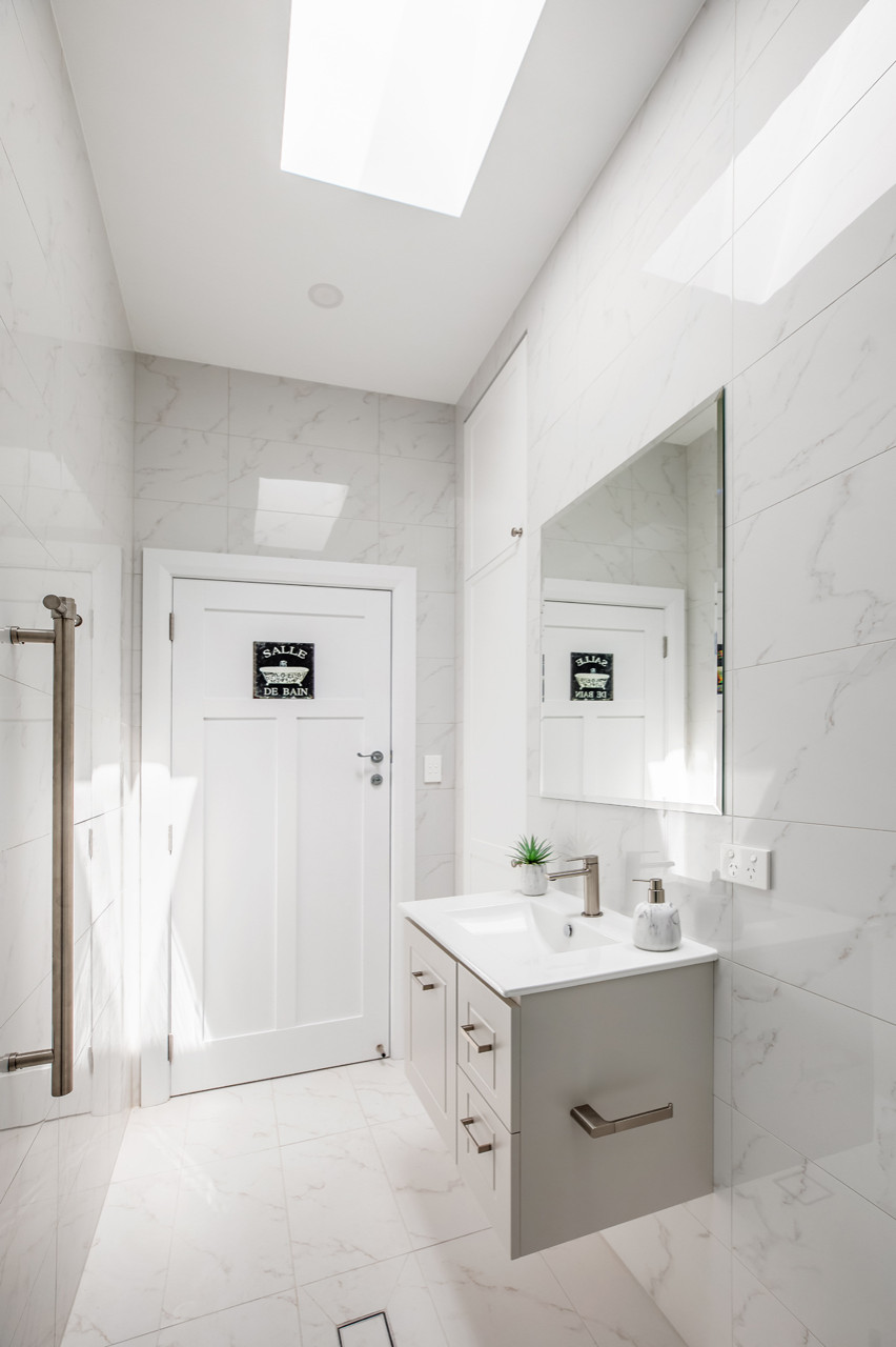 Modern Revamp, Epping