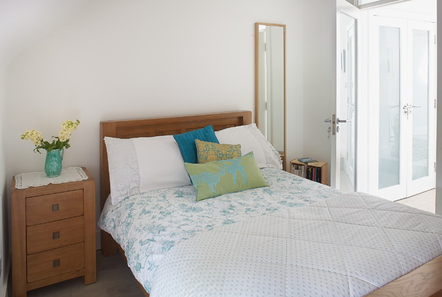 Little Gem transitional-bedroom