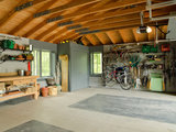 Traditional Garage Garage Interior