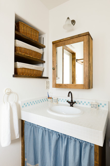 S様邸 country-bagno-di-servizio