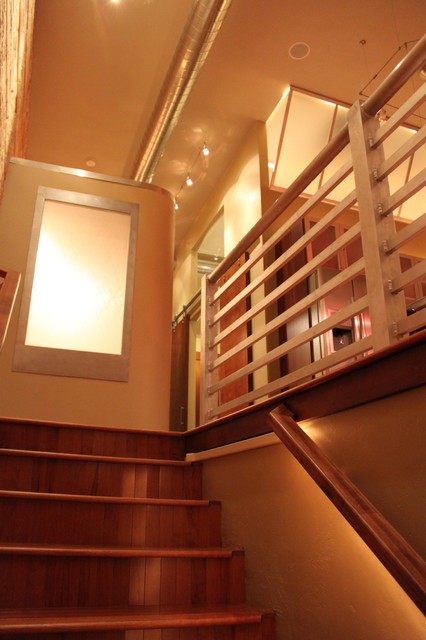Loft modern-staircase