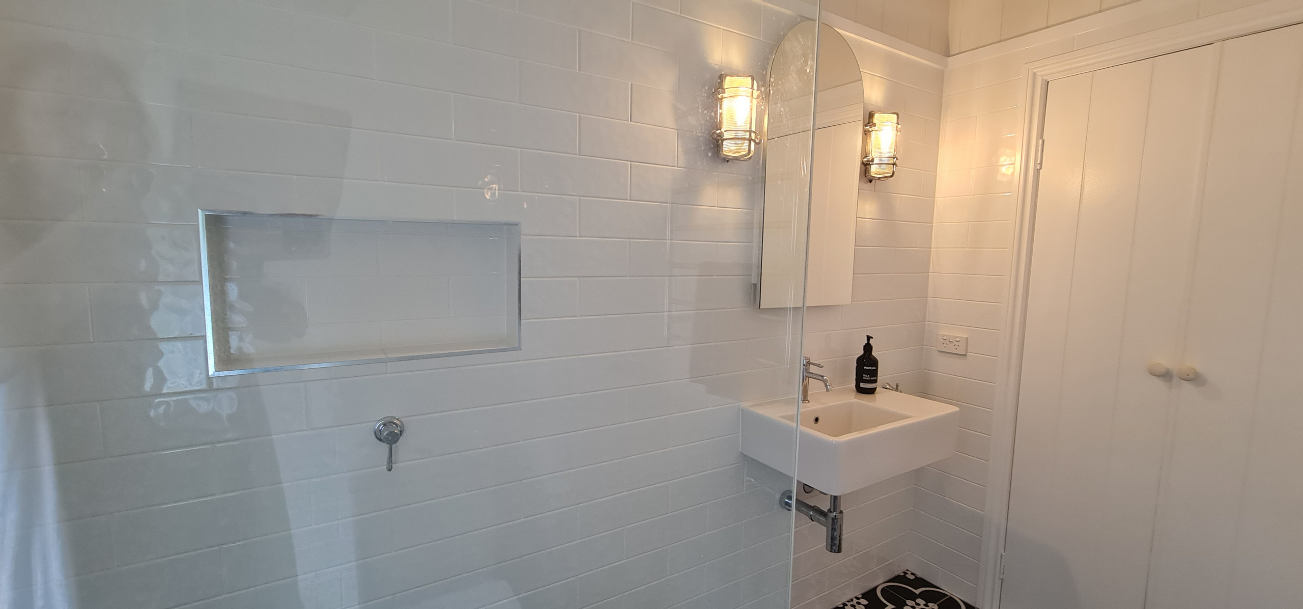 Queenslander Ensuite Bathroom Renovation