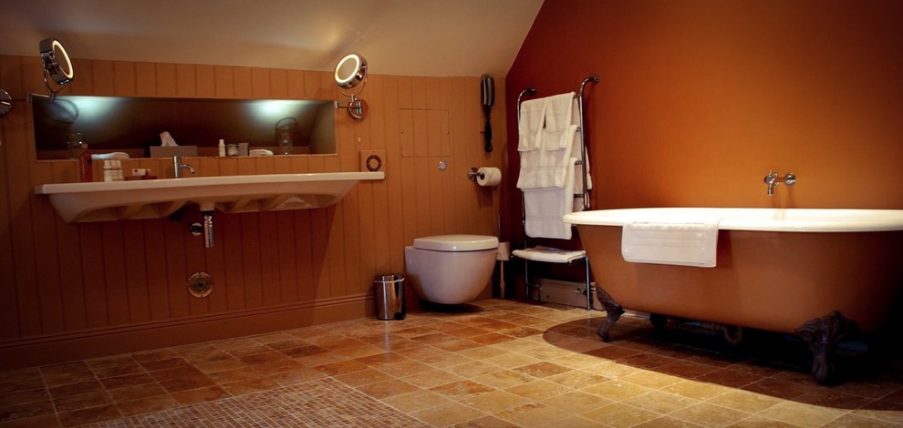Photo of a bathroom in Gloucestershire.