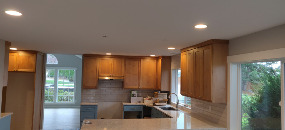 Kitchen - kitchen idea in Seattle