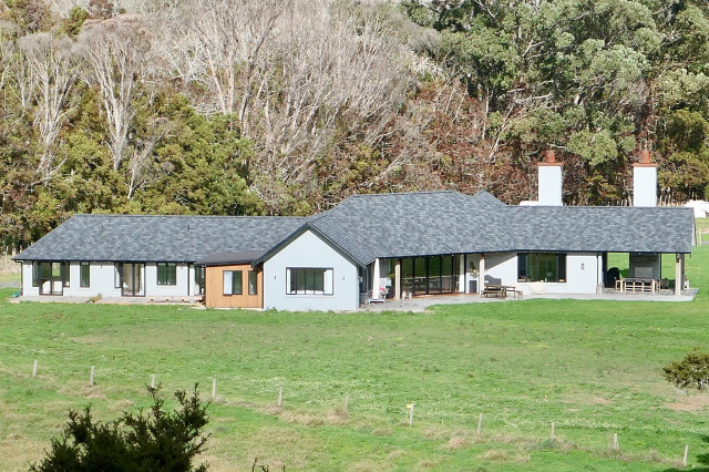 Waitoki exterior