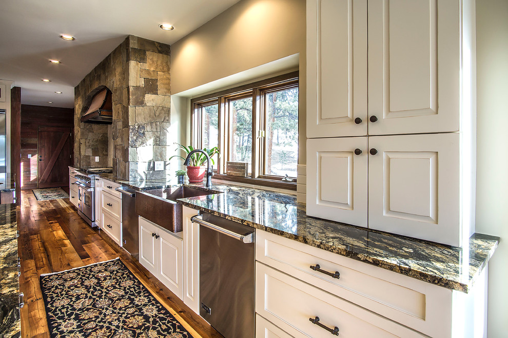 Inspiration for a rustic kitchen remodel in Denver