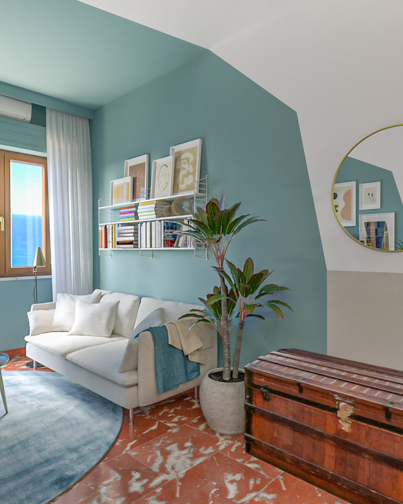 Foto di un piccolo soggiorno moderno aperto con libreria, pareti multicolore, pavimento in marmo, TV autoportante e pavimento rosso