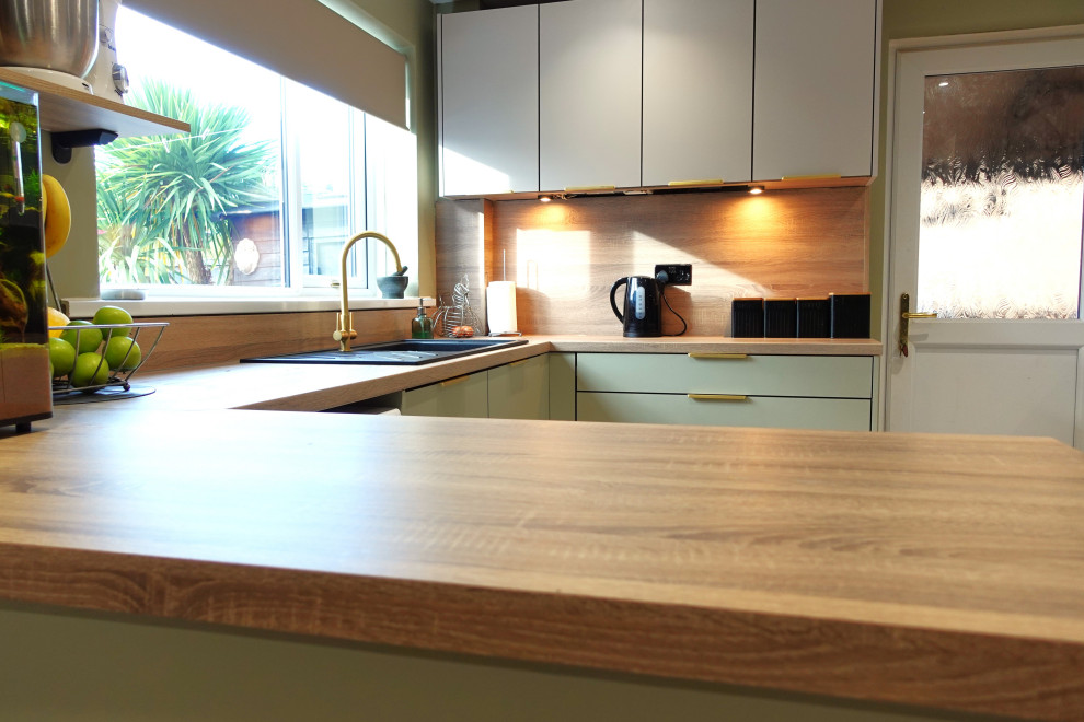 The Barwell Kitchen II - Sodermalm - RRP £20,000 - Luxe Price £17,900