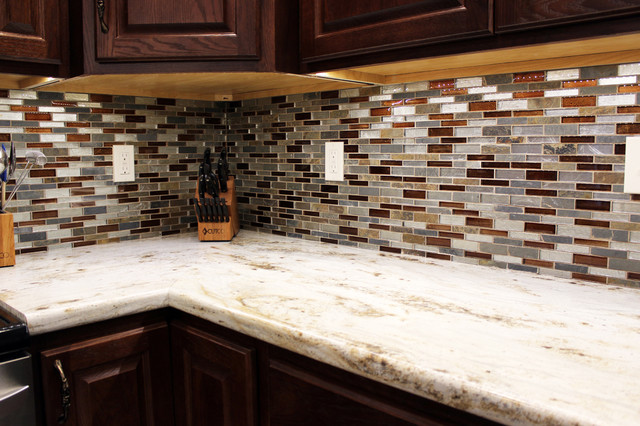 Kitchen Design Starmark Cabinetry In Oak Royale Hd Formica