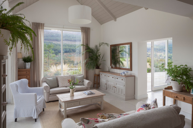 Enniskerry contemporary-vardagsrum