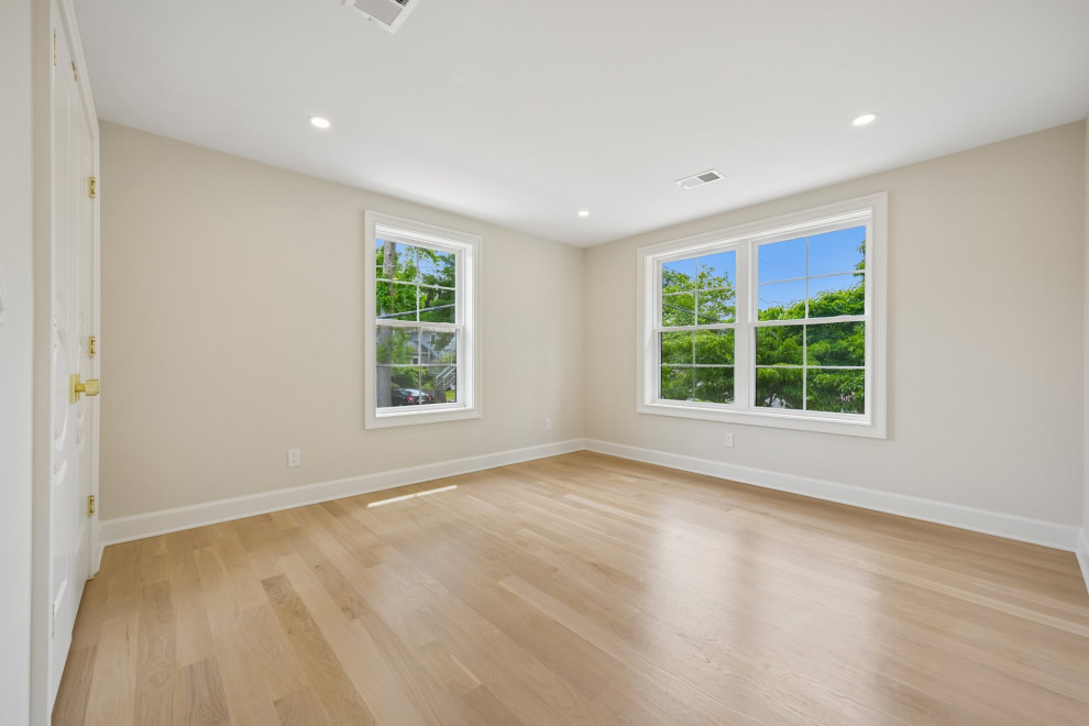 Corner Bedroom with Two Windows in Teaneck, NJ