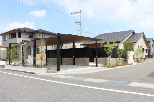 ＃050　奥へと誘う moderno-fachada
