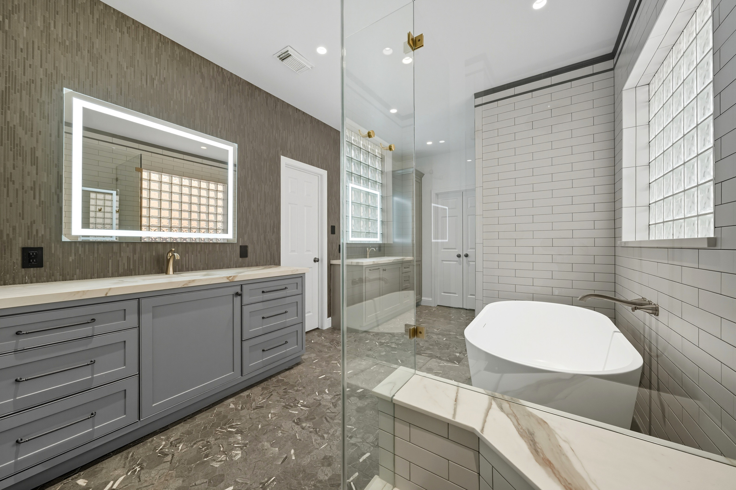 Bathrooms Reno Collective