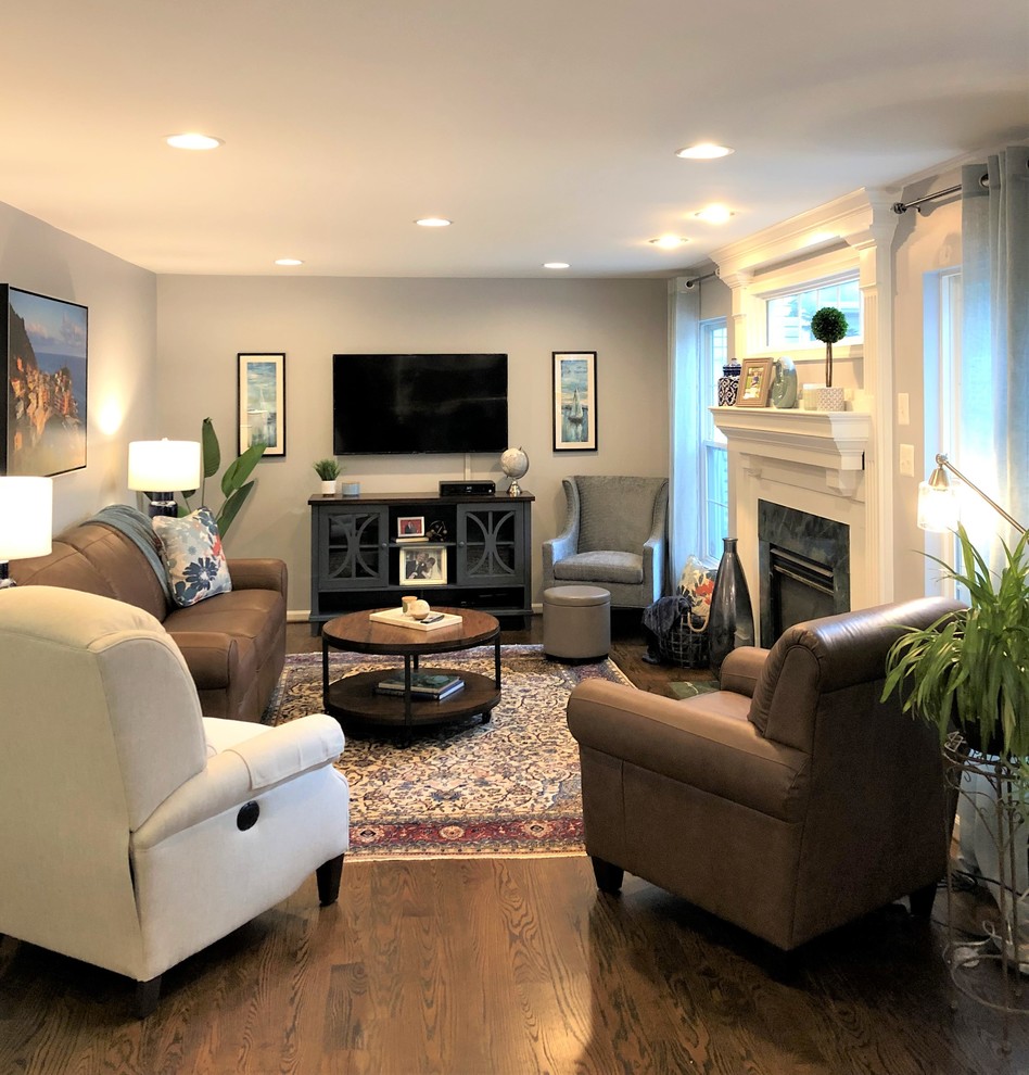 This is an example of a contemporary family room in Baltimore.