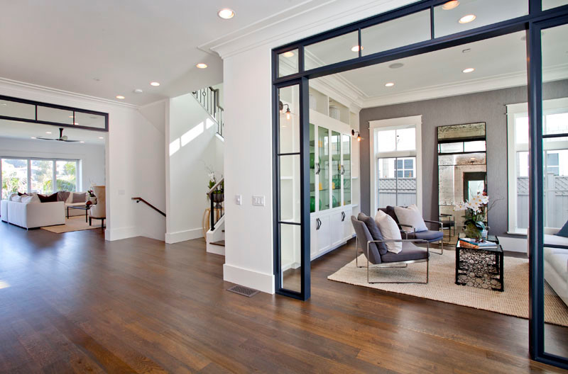 Transitional home design in Los Angeles.