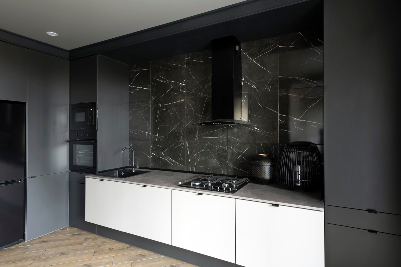 Черный и антрацит: проект не для широкой аудитории