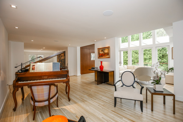 Bethesda Contemporary Home