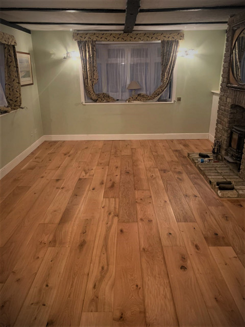 Old Pine to Engineered Oak klassisk-vardagsrum