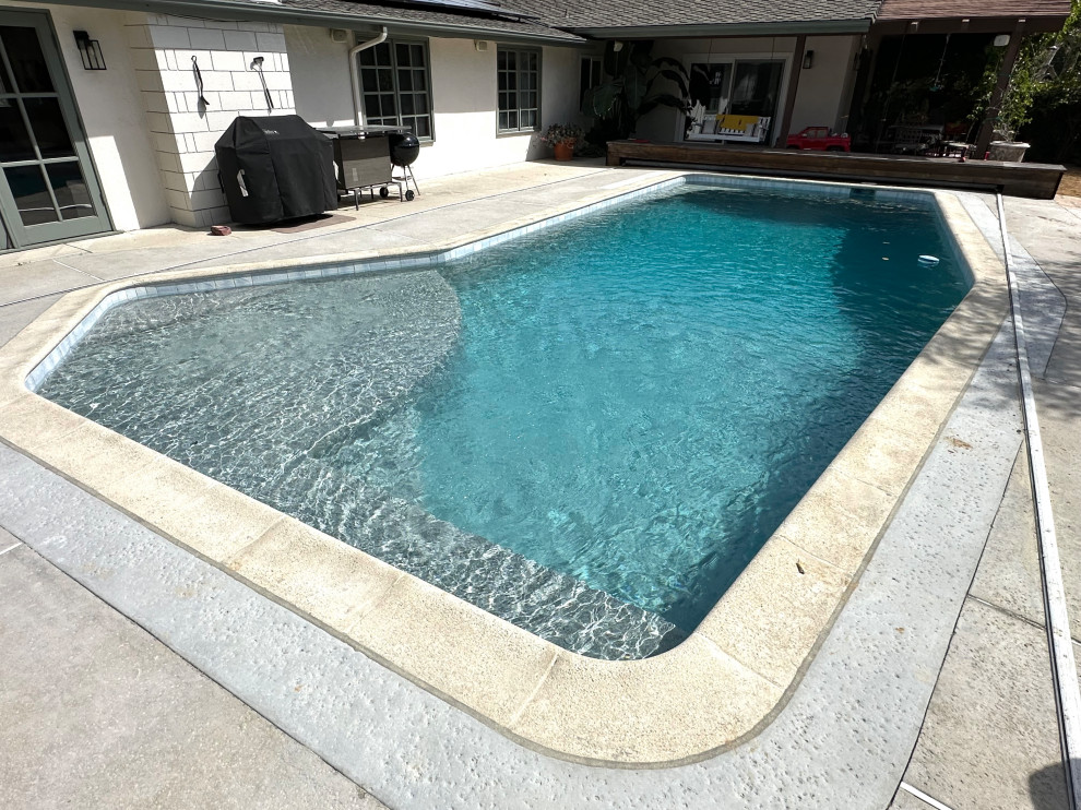 French Grey - Mini Pebble Finish