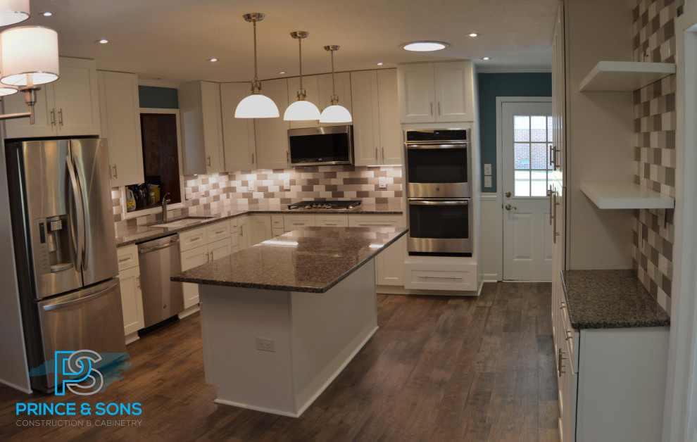 Example of a transitional kitchen design in Raleigh