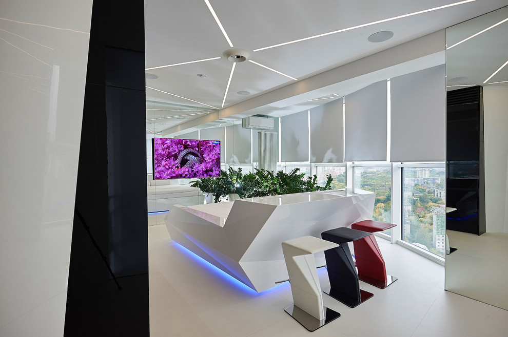 Личный тренажерный зал и СПА. Авторы дизайна Юрий и Ирина Вопшиновы