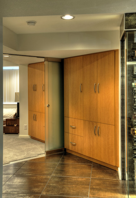 Wine Cellar Storage Room Glass Bar Countertop Contemporary