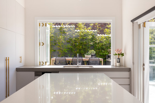 COOGEE HOUSE contemporary-kitchen