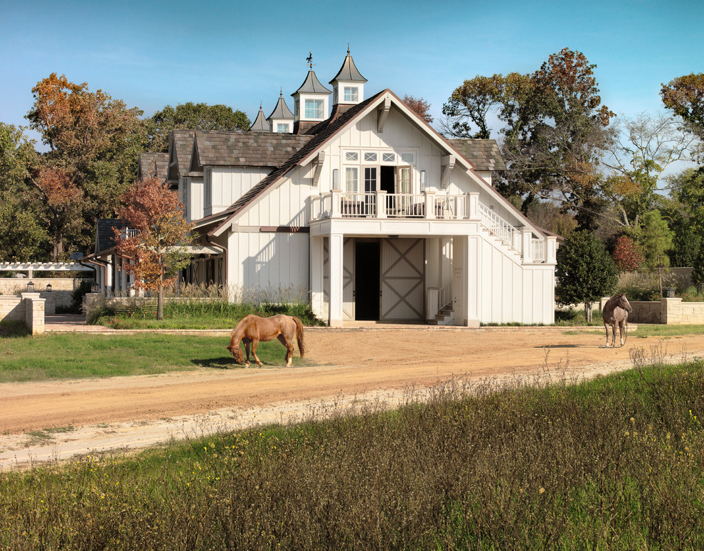This is an example of a country barn in Austin.