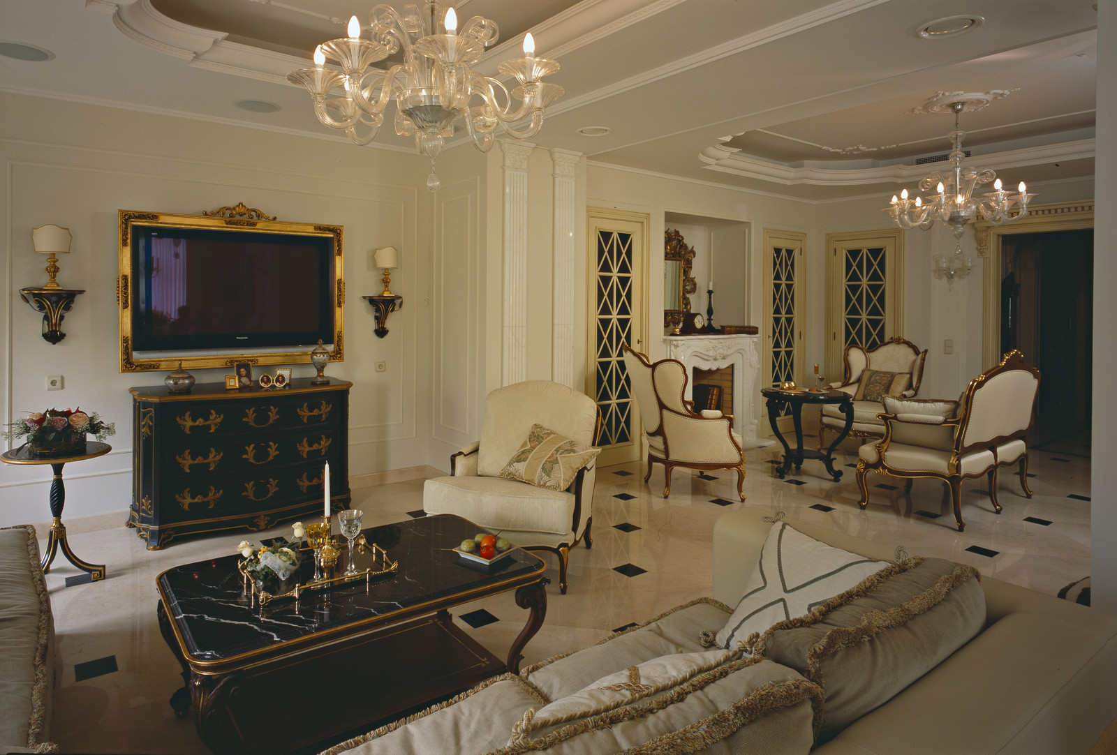 Квартира на ул.Капранова 200 м.кв.