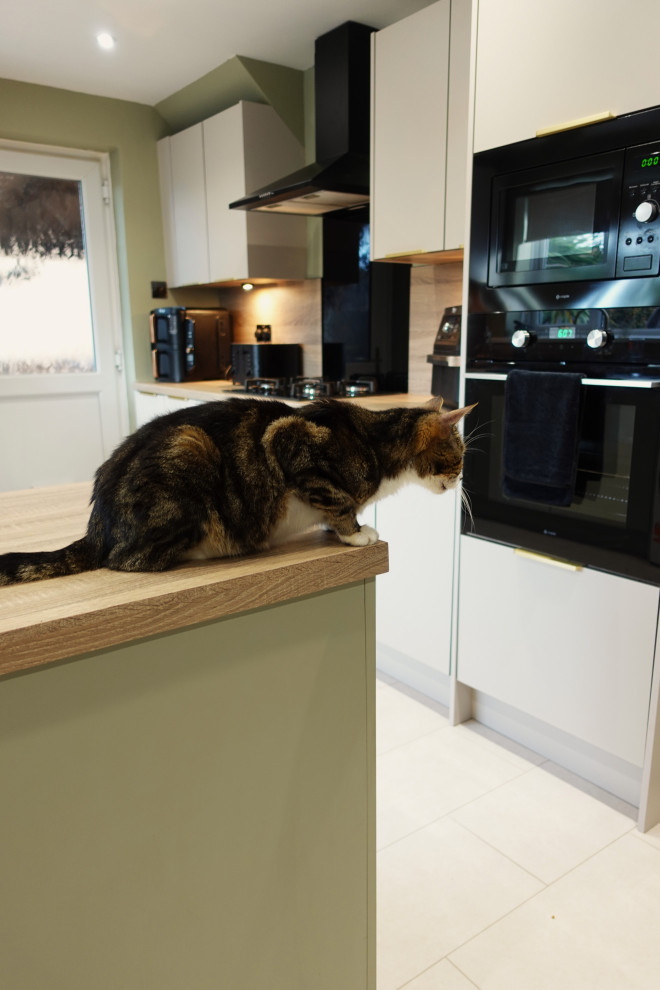 The Barwell Kitchen II - Sodermalm - RRP £20,000 - Luxe Price £17,900