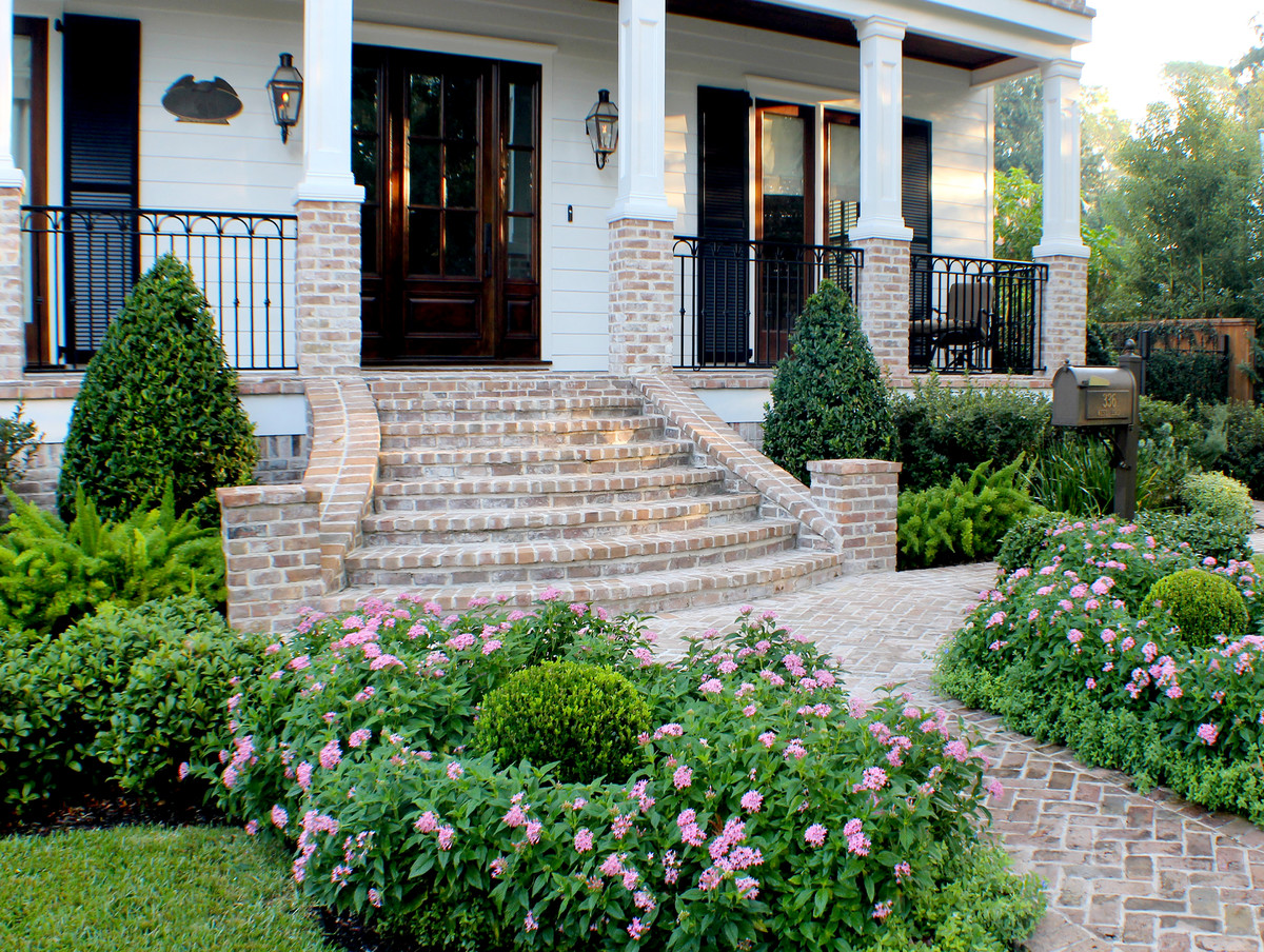 Southern Colonial - Garden Oaks, Houston - Traditional ...